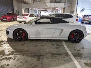 Audi R8 Spyder 5.2 FSI Qu R-Tronic (COE Till 03/2030)