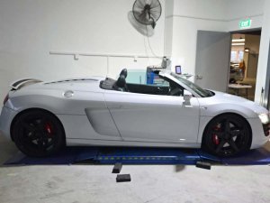 Audi R8 Spyder 5.2 FSI Qu R-Tronic (COE Till 03/2030)