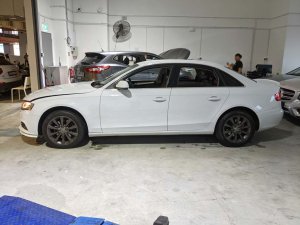 Audi A4 1.8 Tfsi Mu (COE Till 06/2031)