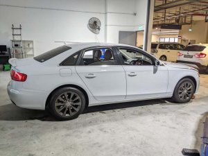 Audi A4 1.8 Tfsi Mu (COE Till 06/2031)