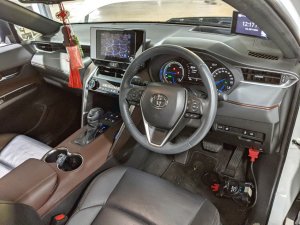 Toyota Harrier Suv (at) (2wd) Premium (Hybrid)