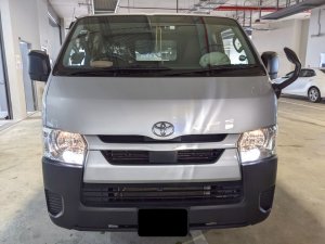 Toyota Hiace Dx 2.0 Auto