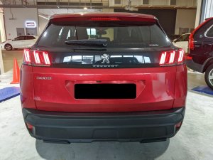 Peugeot 3008 1.2 Eat8 Active Premium