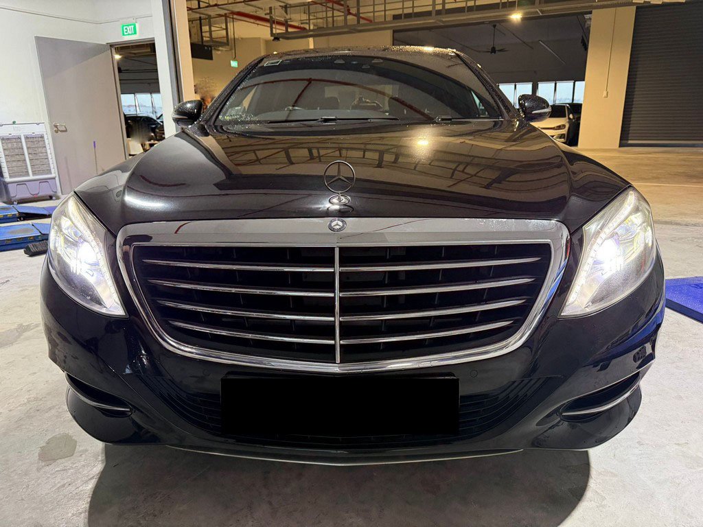 Mercedes Benz S400l (r19 Led)