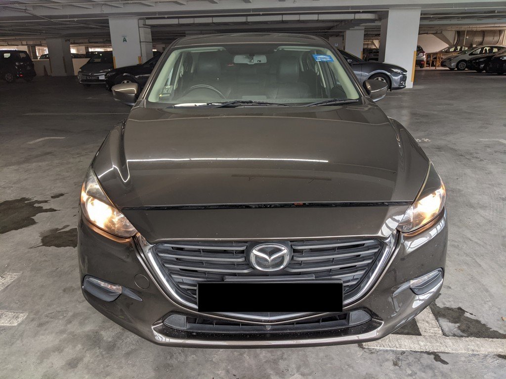 Mazda 3 Sedan 1.5 At Eu6