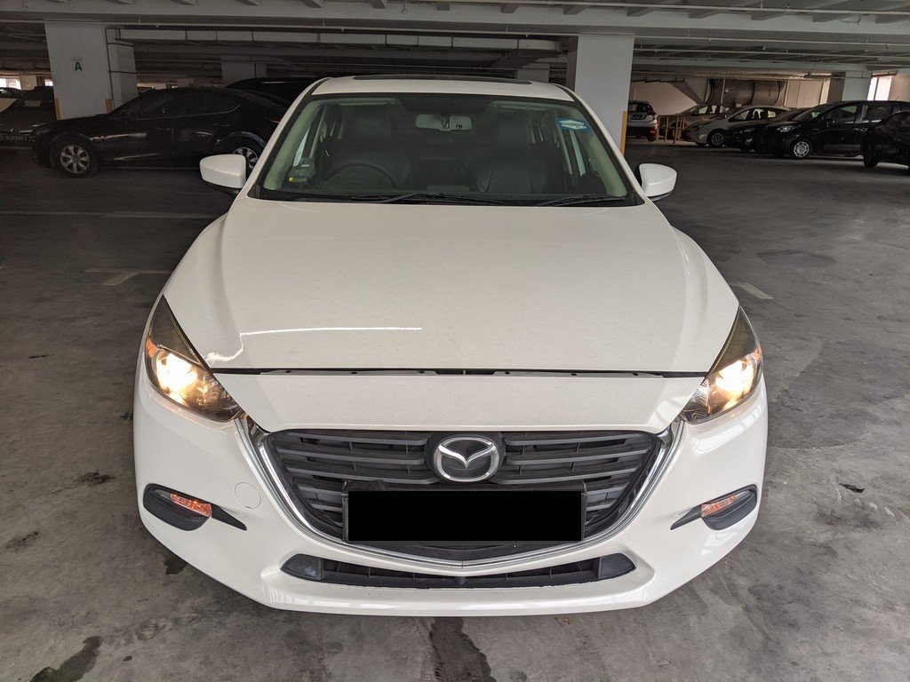 Mazda 3 Sedan 1.5 At Eu6
