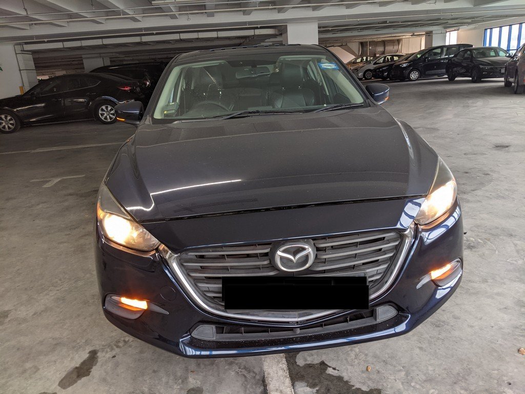 Mazda 3 Sedan 1.5 At Eu6
