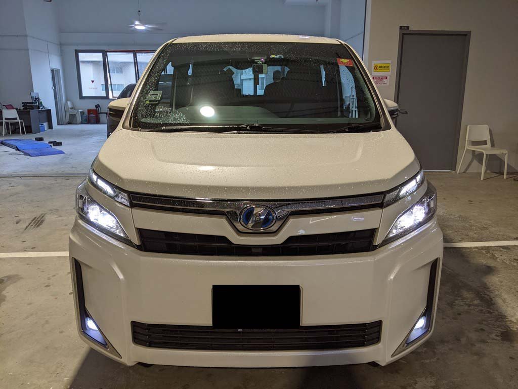 Toyota Voxy Hybrid V 1.8 Cvt (Hybrid)