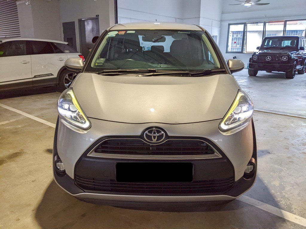 Toyota Sienta 1.5 Cvt Elegance