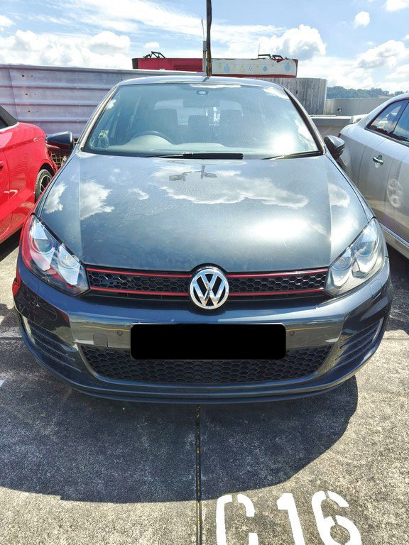 Volkswagen Golf Gti 2.0 A (COE Till 08/2030)