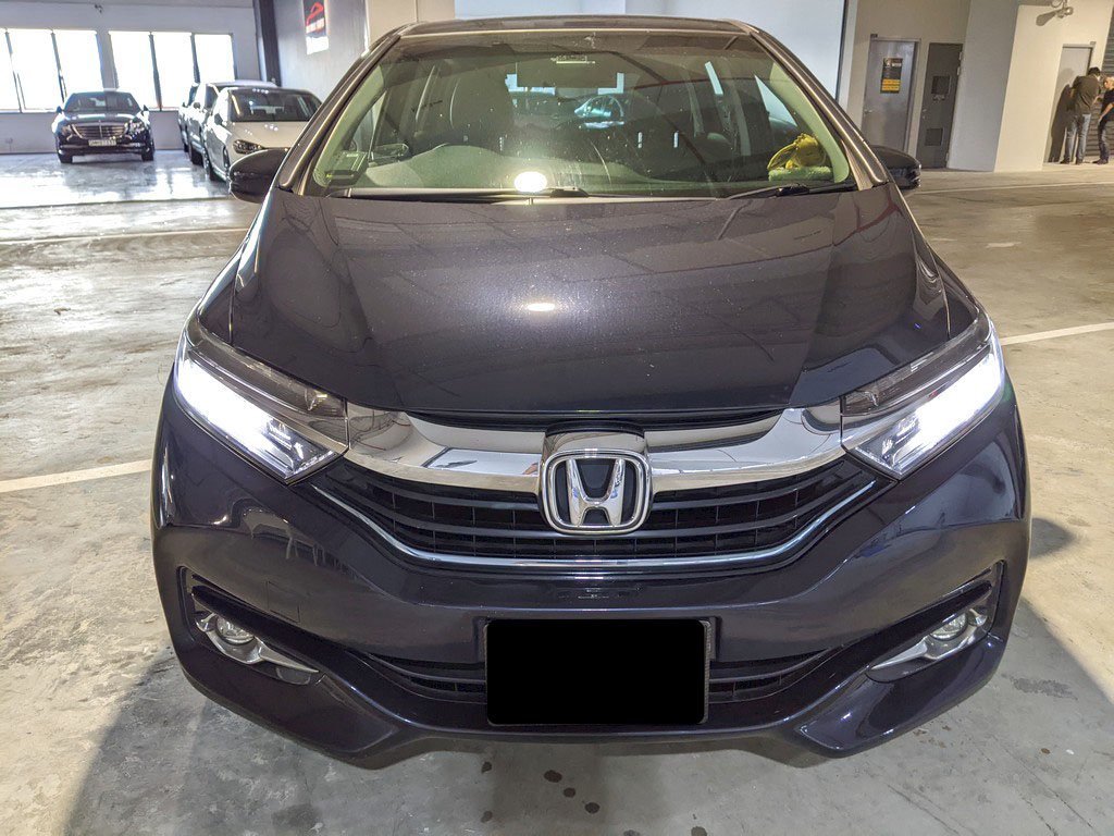 Honda Shuttle 1.5 Auto (Hybrid)