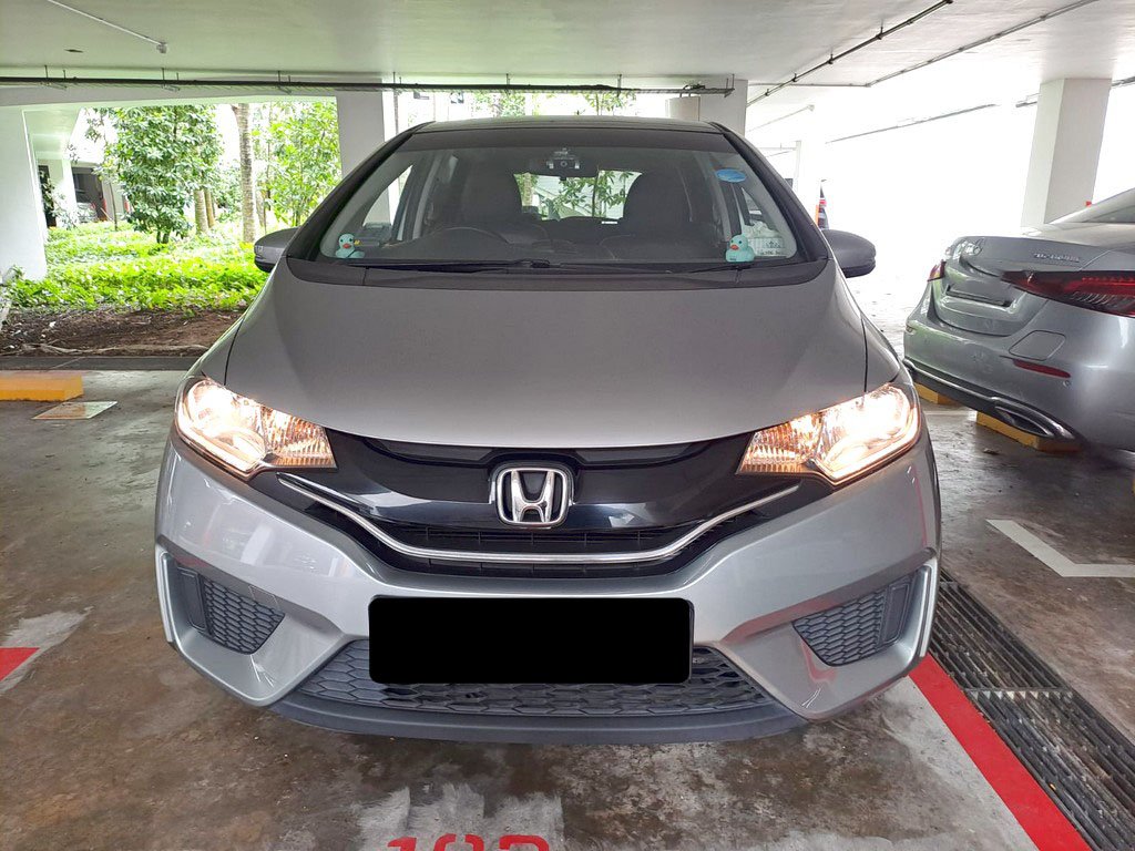 Honda Jazz 1.3 Cvt Abs D/airbag 2wd