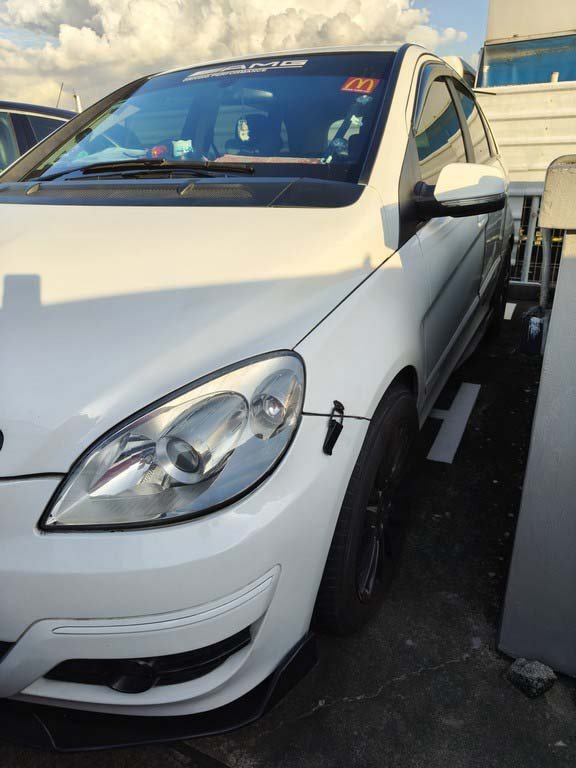 Mercedes Benz B 160 (COE Till 12/2031)