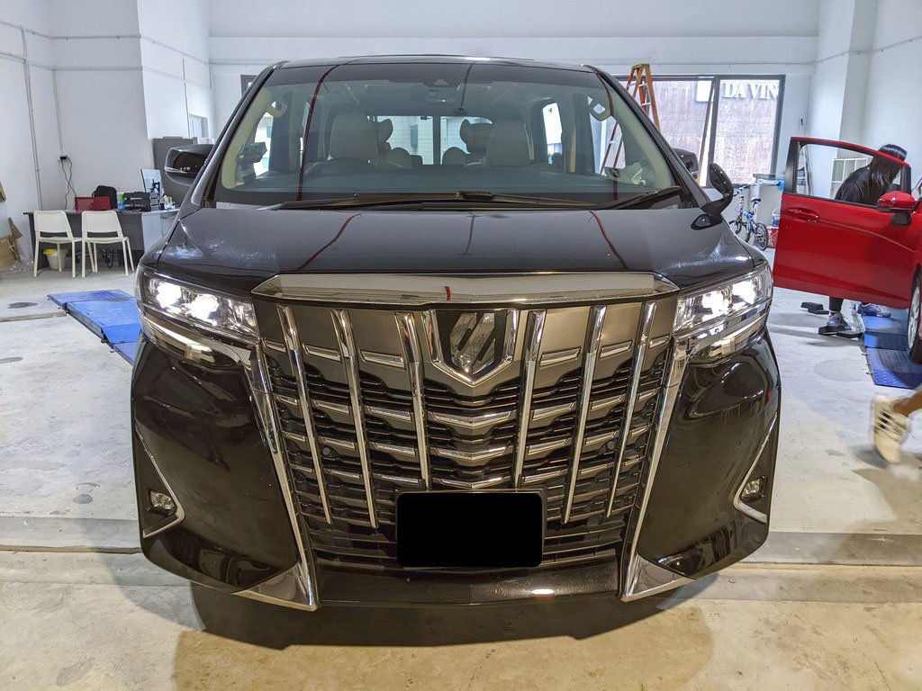 Toyota Alphard 2.5 X Twin Moonroof