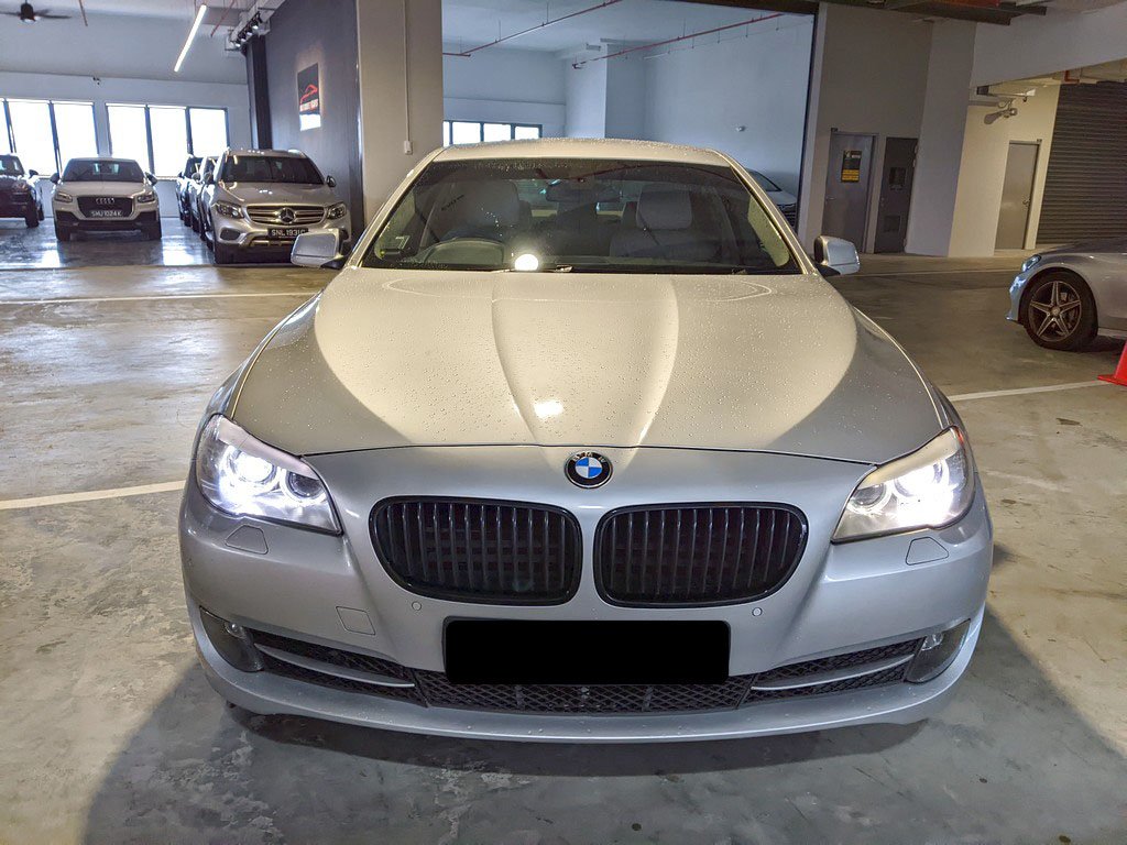 BMW 523i 2.5 At Abs D/ab 2wd 4dr Gas/d Nav (COE Till 12/2030)