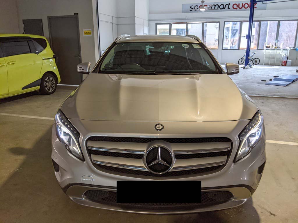 Mercedes Benz Gla250 (R18 BI)