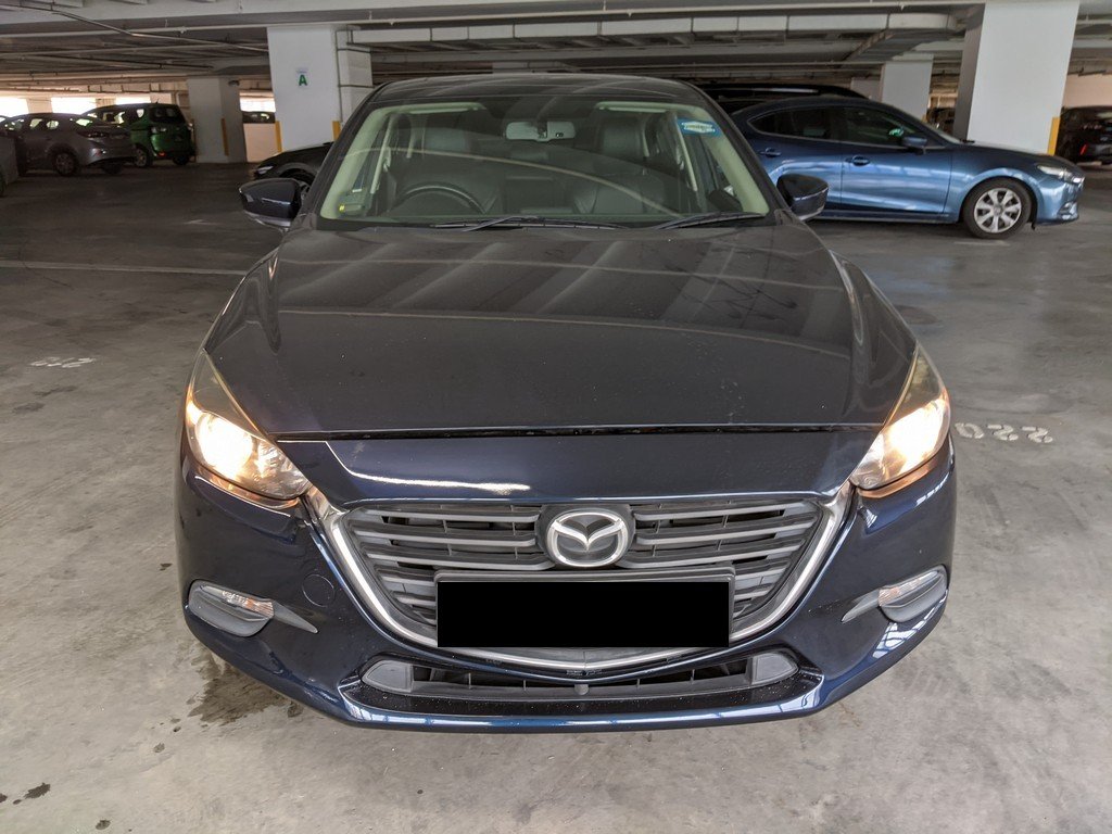 Mazda 3 Sedan 1.5 At Eu6