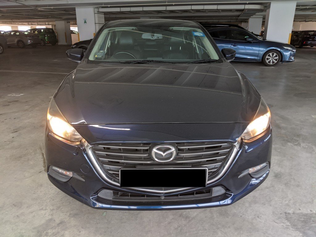 Mazda 3 Sedan 1.5 At Eu6