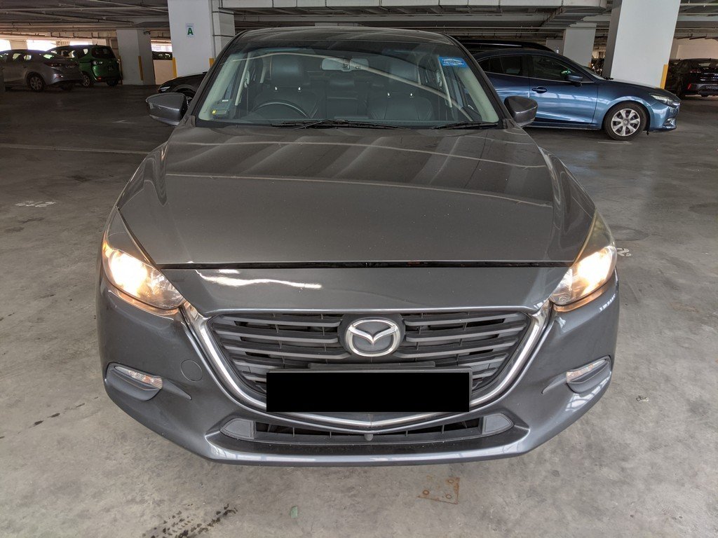 Mazda 3 Sedan 1.5 At Eu6