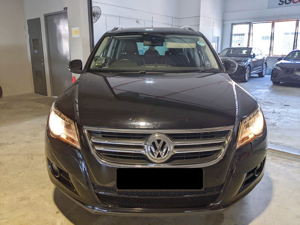 Volkswagen Tiguan 2.0l Tsi At 5n12k9 Sr (COE Till 01/2026)