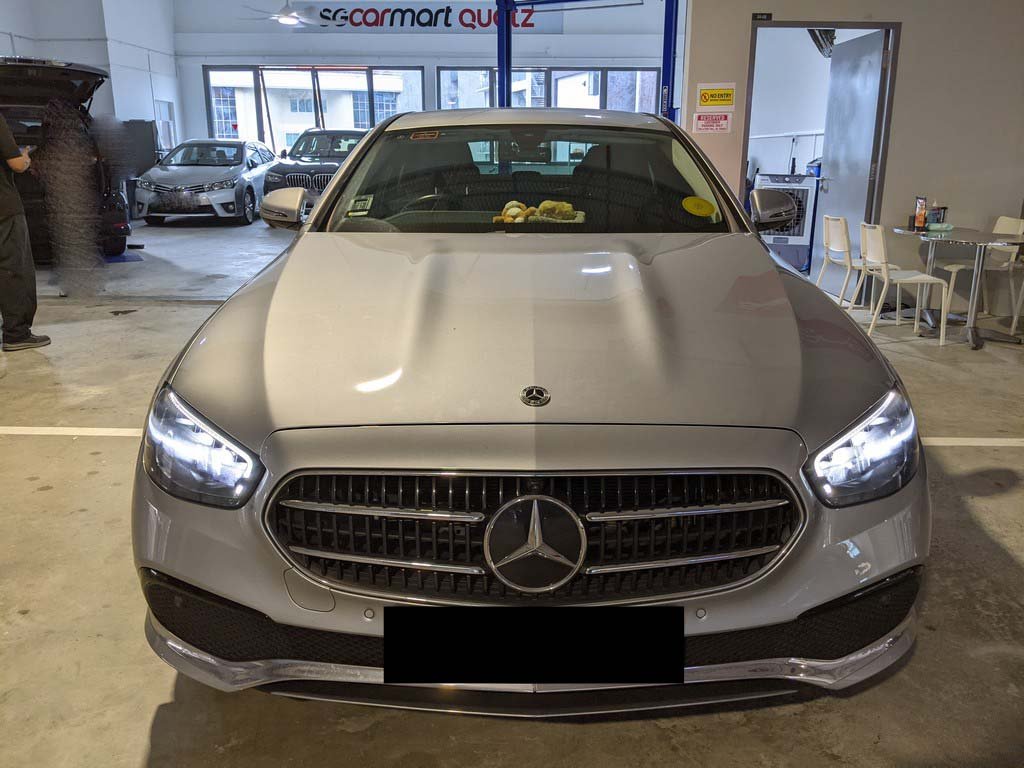 Mercedes Benz E200 Sedan Avg