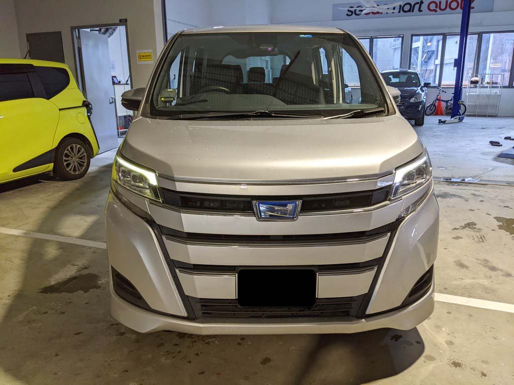 Toyota Noah 1.8X CVT (Hybrid)