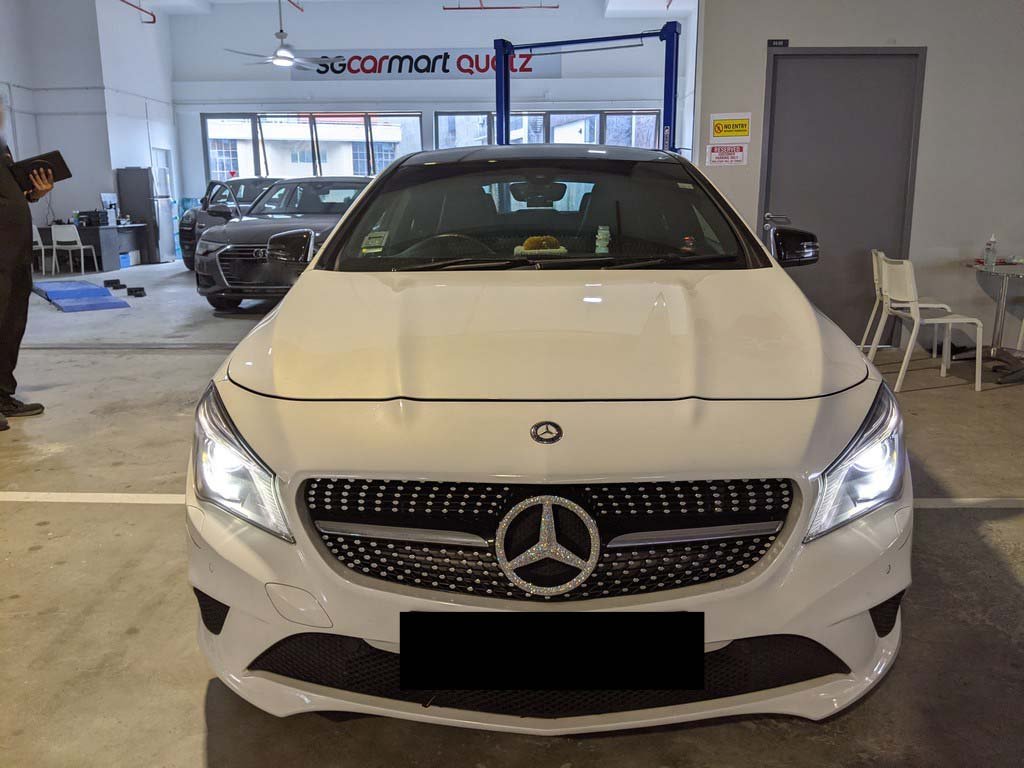 Mercedes Benz Cla180 (R18 BI)