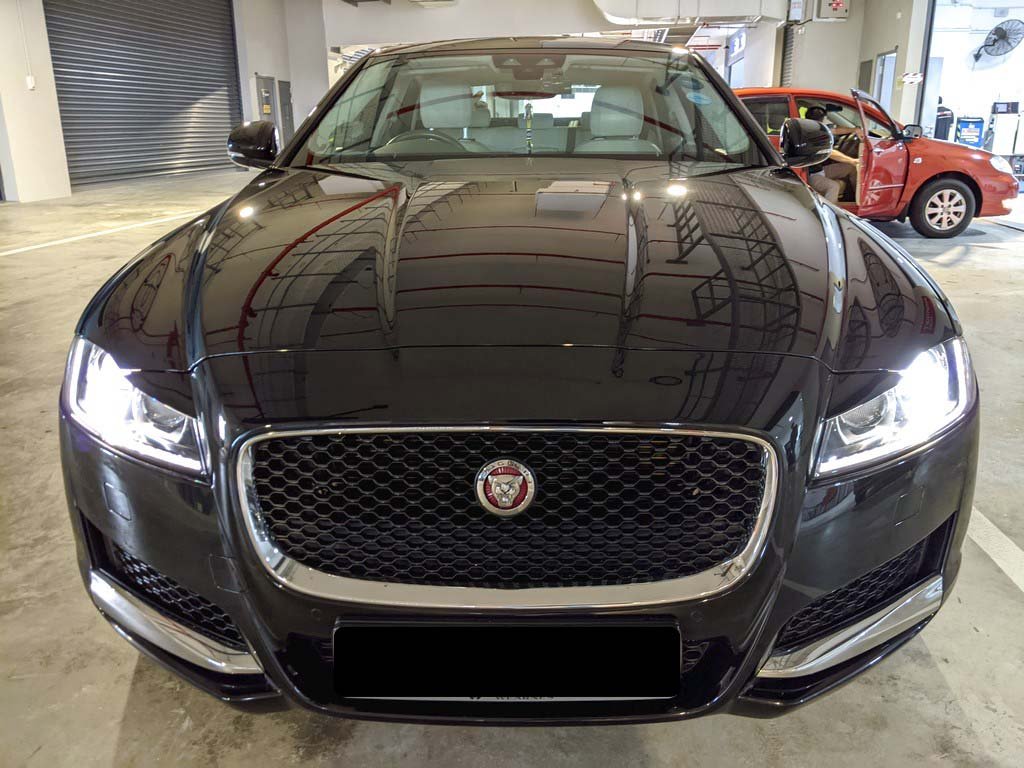 Jaguar XF 2.0P 250PS Rwd