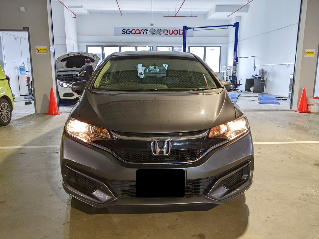 Honda Fit 1.5f Auto (Hybrid)