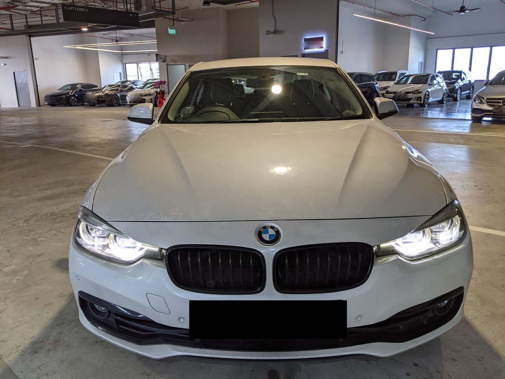 BMW 318I Led Nav Shad. Light