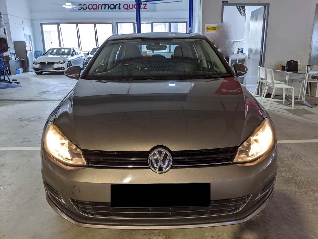Volkswagen Golf 1.2 Tsi AT 5g12bz
