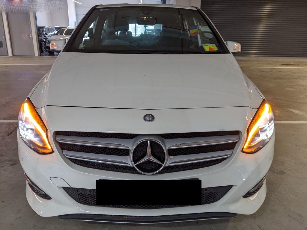 Mercedes Benz B180 Style (r16 Led)
