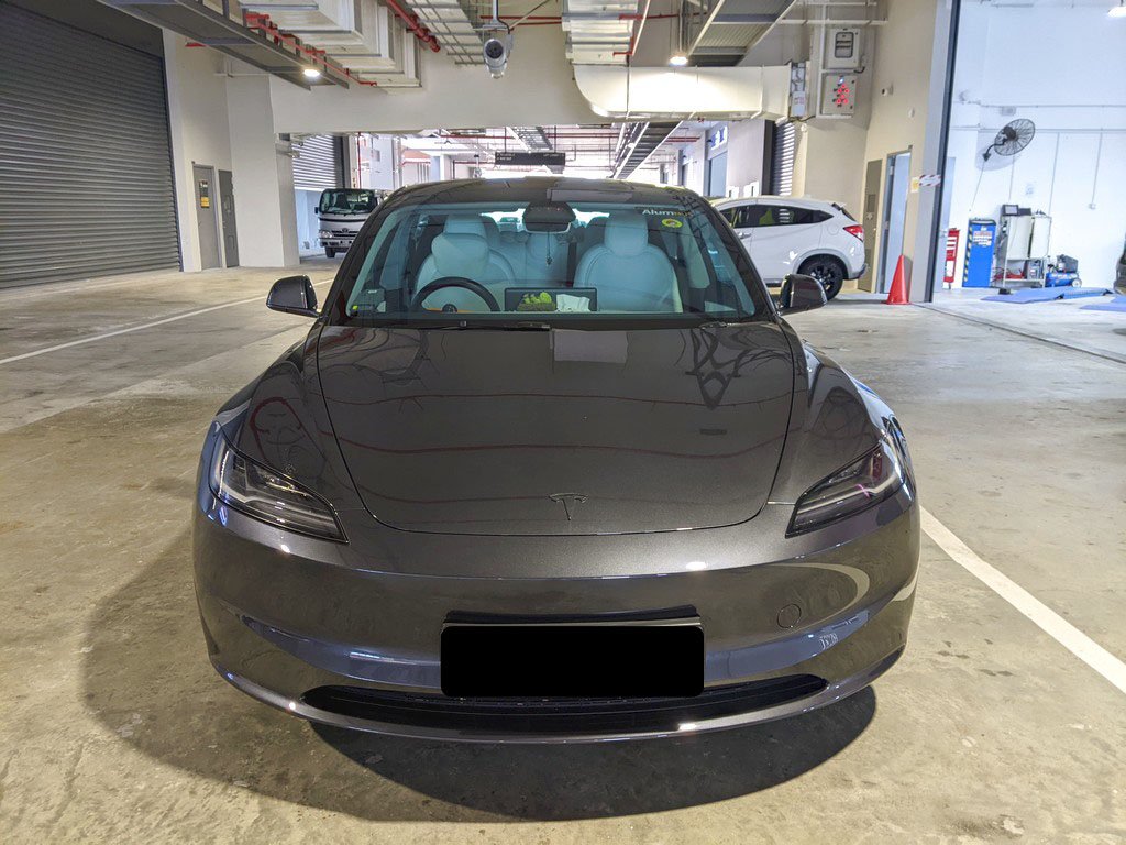 Tesla Model 3 Rwd (Electric Vehicle)
