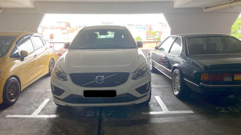 Volvo Xc60 T5 R Design S/r