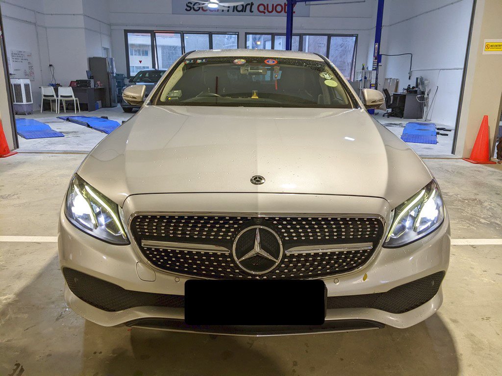 Mercedes Benz E200 Avg (r18 Led)