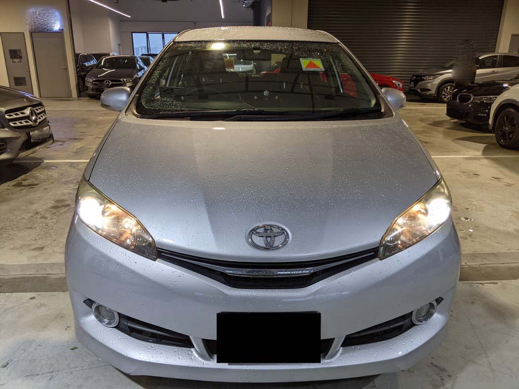 Toyota Wish 1.8 Cvt