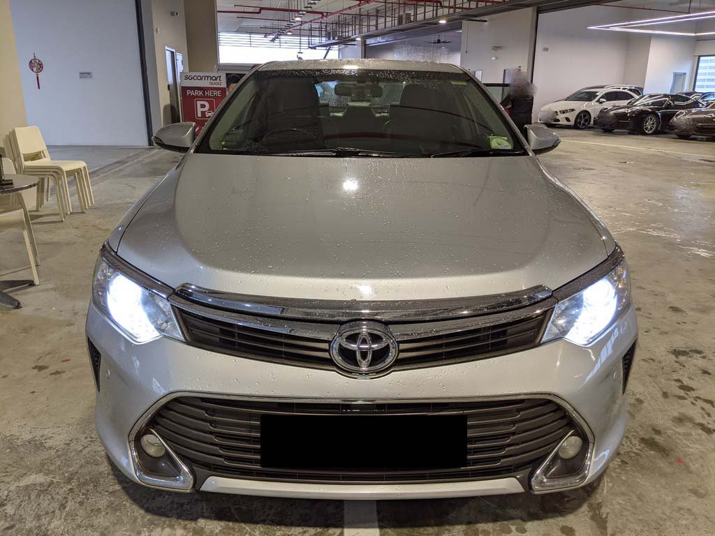 Toyota Camry 2.0 Auto
