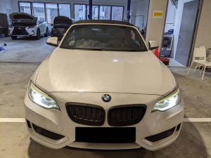 BMW 218I Convertible AT Hid Abs