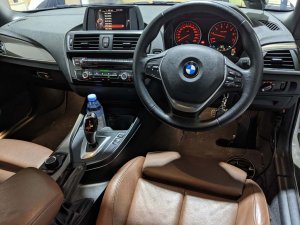 BMW 218I Convertible AT Hid Abs