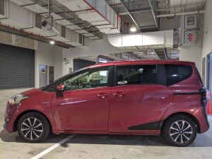 Toyota Sienta 1.5X Hybrid AT Abs D/Airbag 2wd (Hybrid)