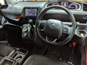 Toyota Sienta 1.5X Hybrid AT Abs D/Airbag 2wd (Hybrid)