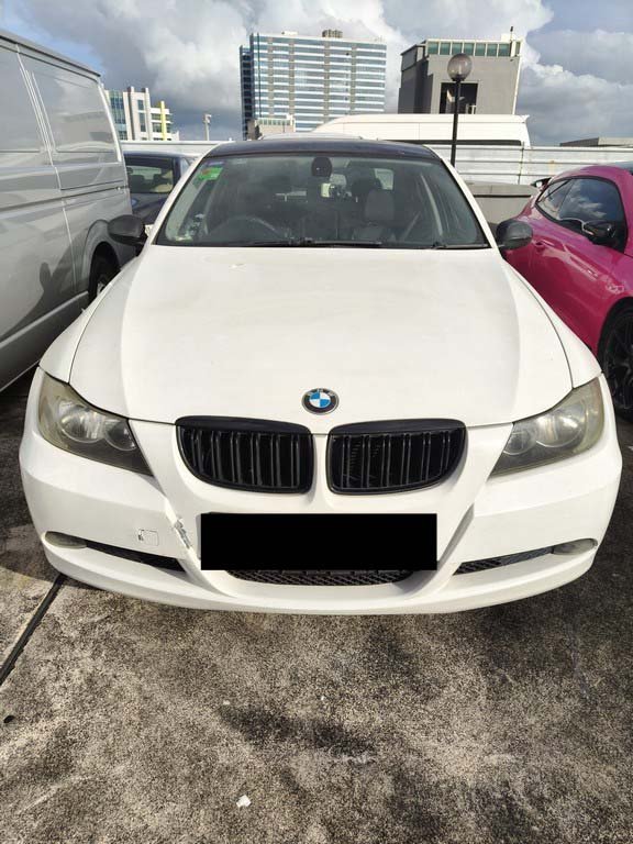 BMW 320I (COE Till 02/2027)