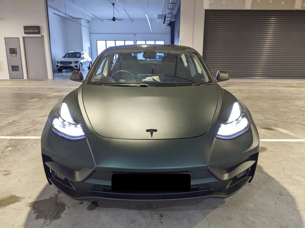 Tesla Model 3 Standard Range (Electric Vehicle)