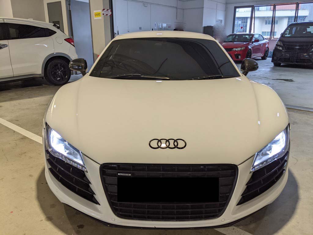 Audi R8 4.2 Fsi Qu R Tronic (COE Till 08/2027)