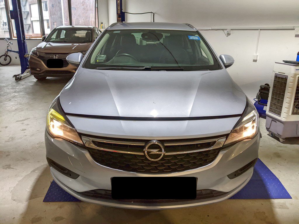 Opel Astra St 1.0 At