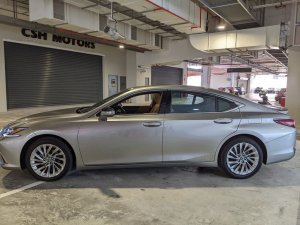 Lexus ES300H 4dr Sedan (At) Luxury (Hybrid)