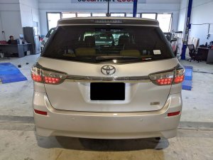 Toyota Wish 1.8 Cvt