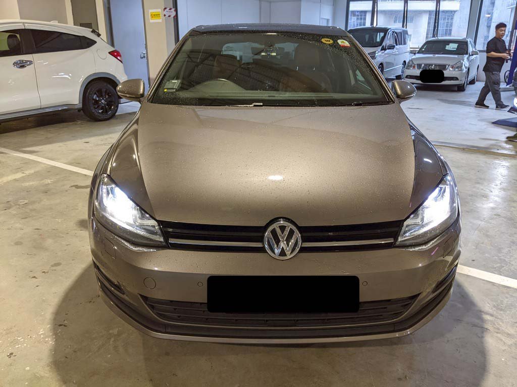 Volkswagen Golf 1.4 TSI At 5g13hz Hid Sunroof