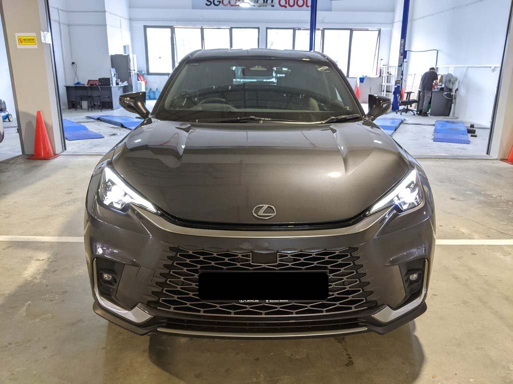 Lexus LBX (Hybrid)