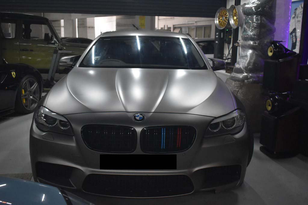 BMW 520I 2.0L AT D/AB 2wd 4dr Gas/d Nav (COE Till 07/2033)